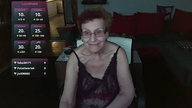 Chat XXX en directo de HeisseomaOriginal