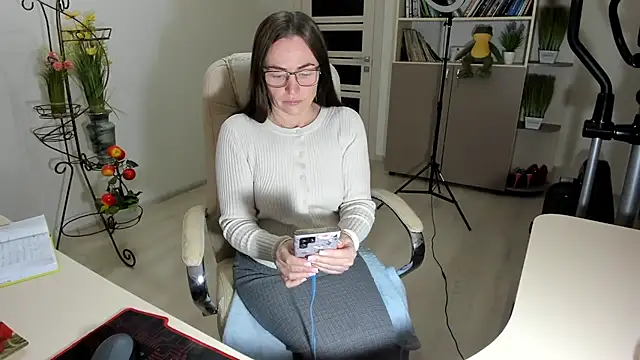 Vika73 Chat XXX live