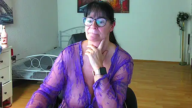 Sylly Obrolan Langsung XXX