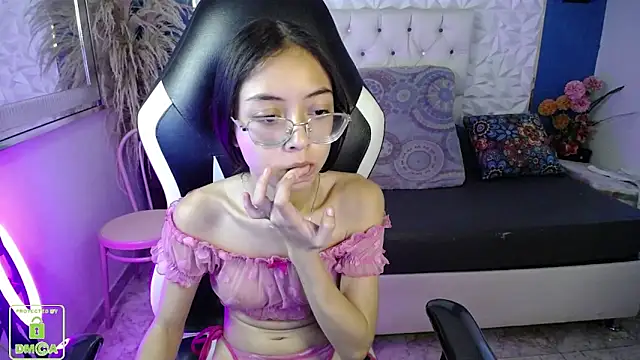 دردشة NathaliaSweet_11 الجنسية المباشرة