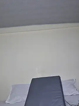 Živý XXX chat saasha_Petit