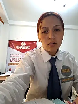 Emily-7_ Chat XXX in diretta