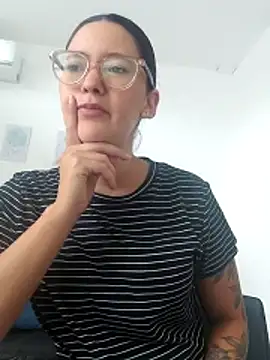 Harley-77's Live XXX Chat