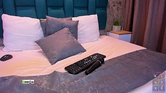 Gabyjackson1 লাইভ XXX চ্যাট