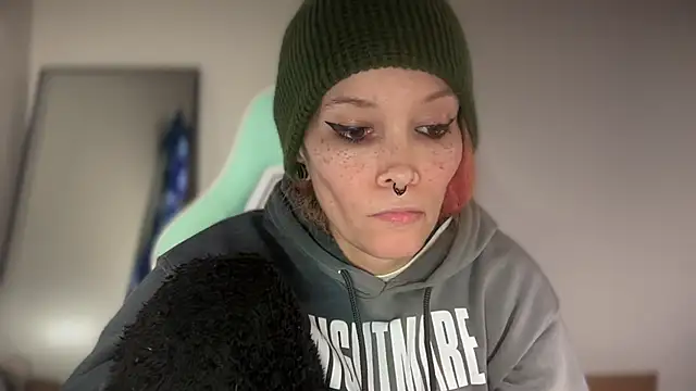 FRRANNKIE: απευθείας συνομιλία ΧΧΧ