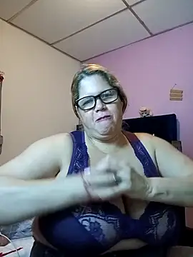 Czat XXX na żywo – EllisW8