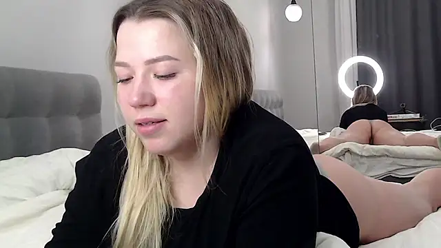 Embersweetbunny's Live XXX Chat