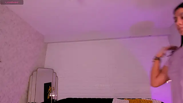 AllyJensen Live XXX Chat