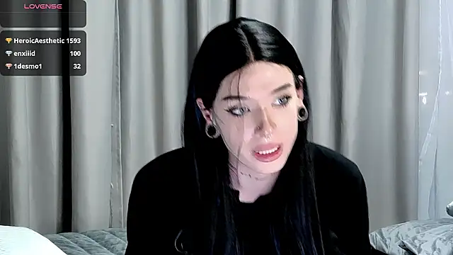 Dasha_WEYT: онлайн-секс-чат