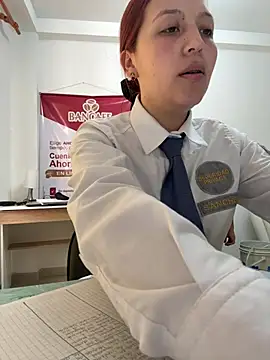 Živý XXX chat Emily-7_