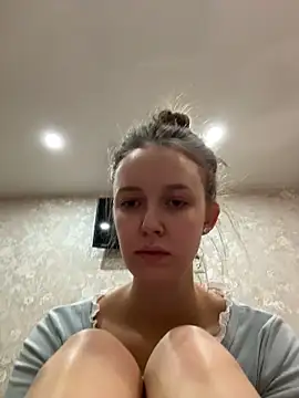 ElliRose live XXX chat