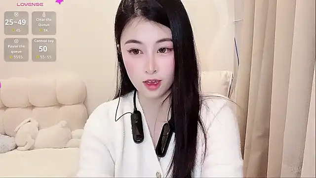 LuLu-Moon Chat XXX in diretta