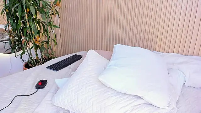 Liss-Reyes: онлайн-секс-чат