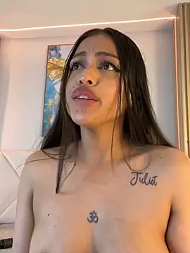 Mila_Hank_: онлайн-секс-чат