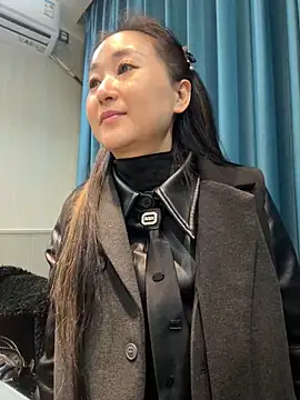 xiuchun100 Chat XXX live