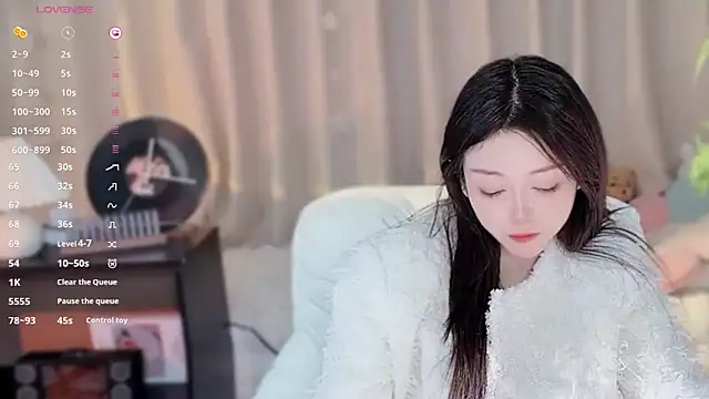 Chat XXX en directo de Yiluo95