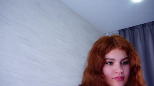 YettaCalabria Chat XXX live