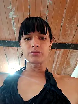 PaulinaLondra2のウェブカメラショー