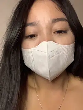 lana-kan Adlı Modelin Canlı XXX Sohbeti