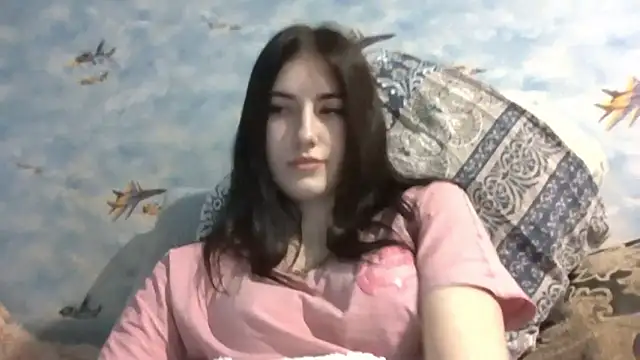 StarYeadon Adlı Modelin Canlı XXX Sohbeti