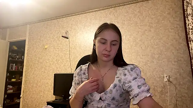 DanaRaven Chat XXX live