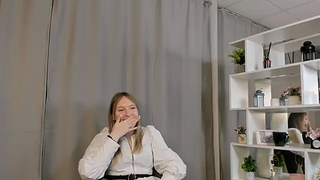 Chat XXX ao vivo de FlorineWarschaw