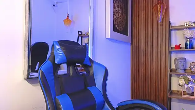 _Olivia_Fox_ Chat XXX in diretta