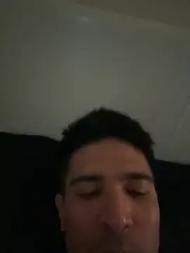 SebastianReiss Show in webcam