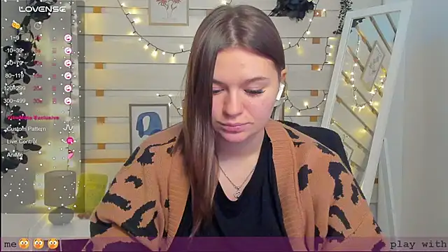 Josephine_Kiss: онлайн-секс-чат