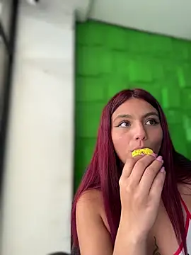 Emily-teen 网络视讯表演