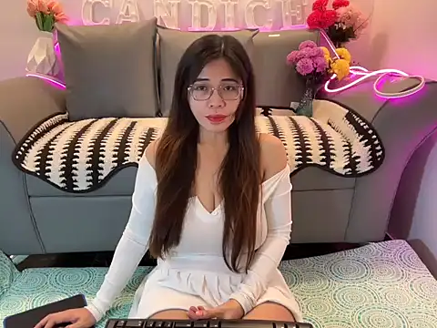 candiceempire 现场XXX聊天