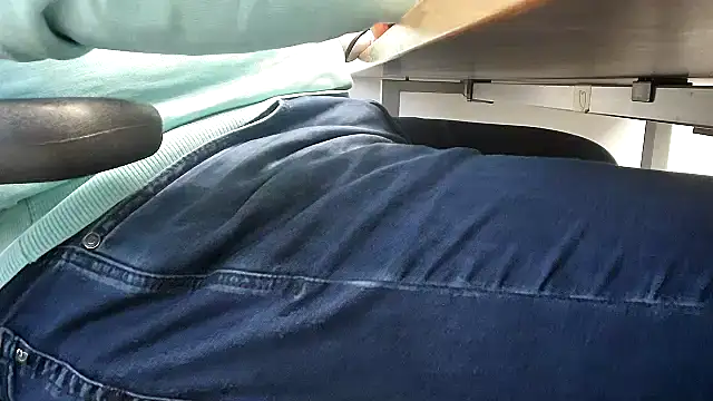 69bezflekuのライブXXXチャット