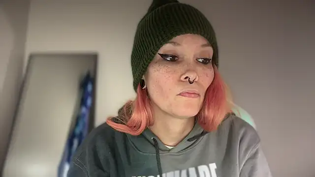 FRRANNKIE 라이브 XXX 채팅