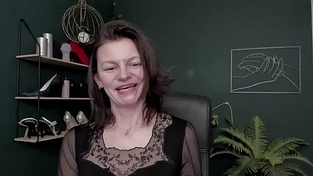 VivianWILD Chat XXX live