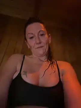 Chat XXX ao vivo de Sophia-Squirts-UK