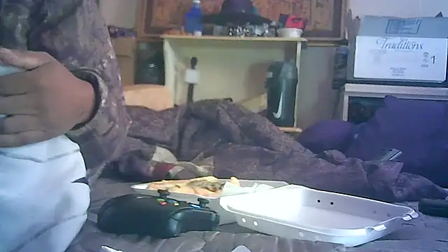 ON3YOULLN3VER_FIR3のライブXXXチャット