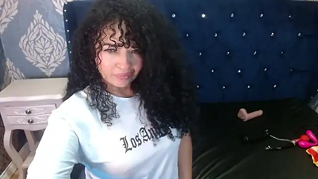 Sofiacowperx 웹캠 쇼