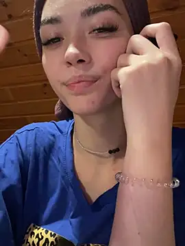 HoTMiA666 Live XXX Chat