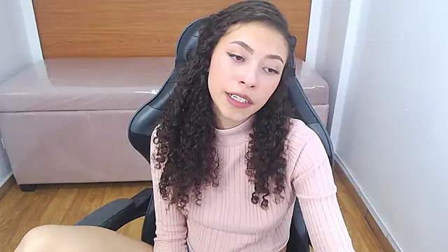 danatella_a: онлайн-секс-чат