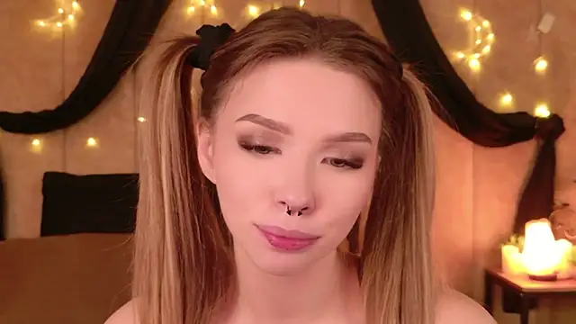 Sierra_Fane: онлайн-секс-чат