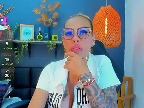 yessila_parker: απευθείας συνομιλία ΧΧΧ