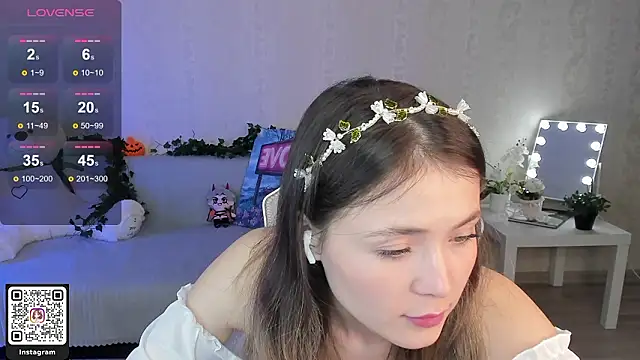 AkemilaのライブXXXチャット