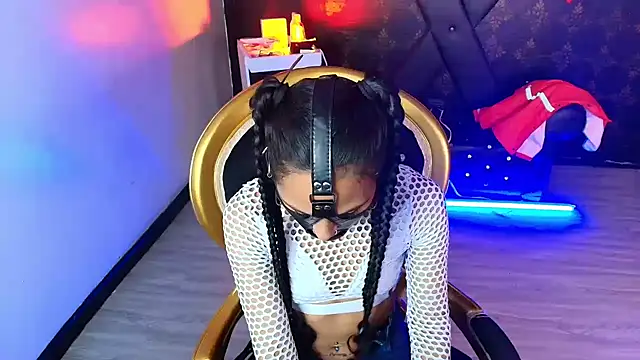 Sweettpleasure Chat XXX live