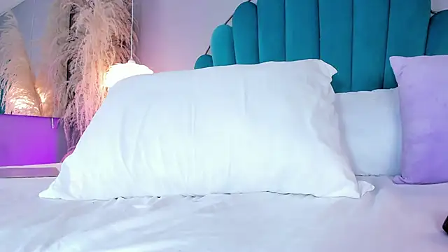 Chatroom XXX en direct de AlassiaHocthner