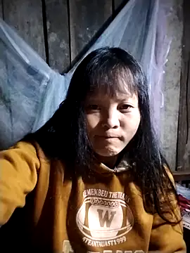 XXX chat uživo modela sumaybae