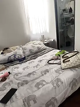 ALEJA__22: онлайн-секс-чат