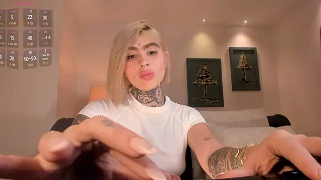 Czat XXX na żywo – CarlaBrunni