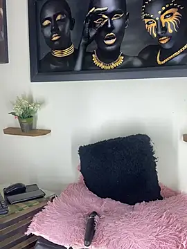 Tatoo_Noah live XXX chat