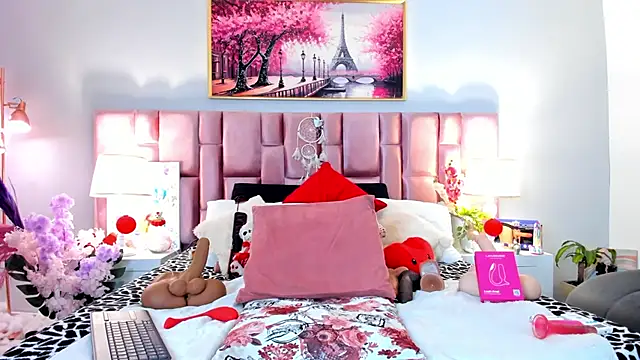 Anaa_Bellaa élő XXX-chatje