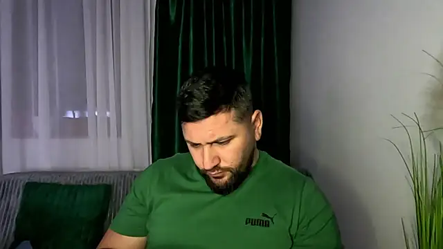 Gold_Alpha_Boy Chat XXX live